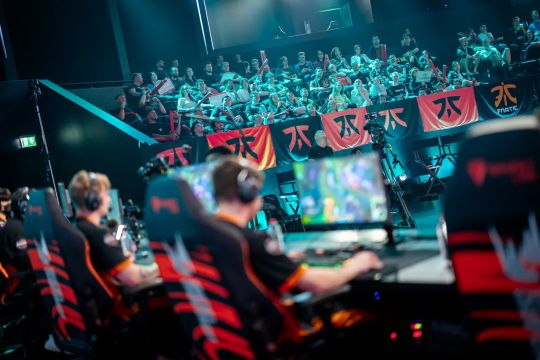 反应迅速 反应迅速