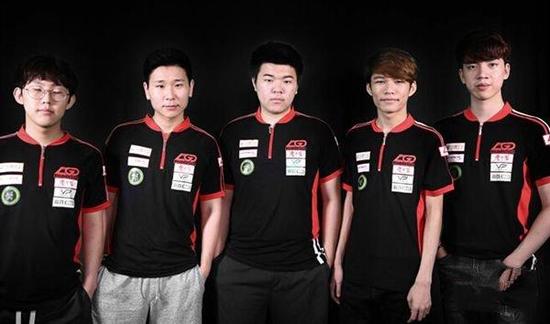 在季后赛里 在季后赛里