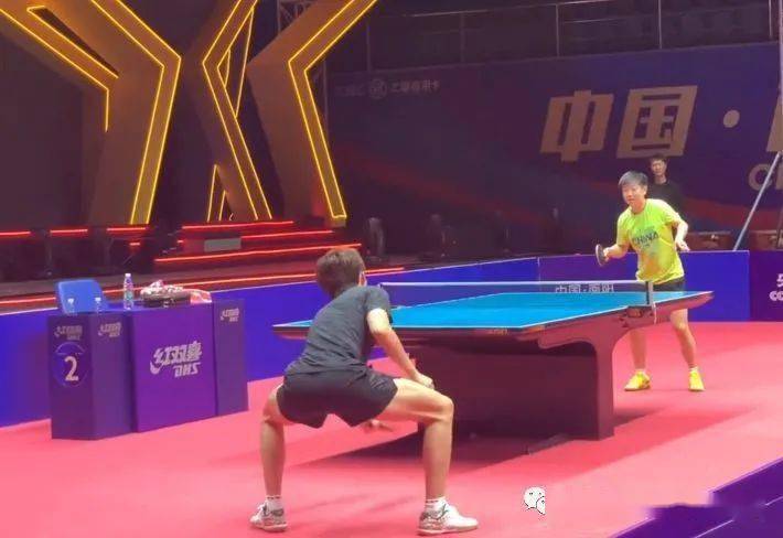 操控伞翼在 操控伞翼在