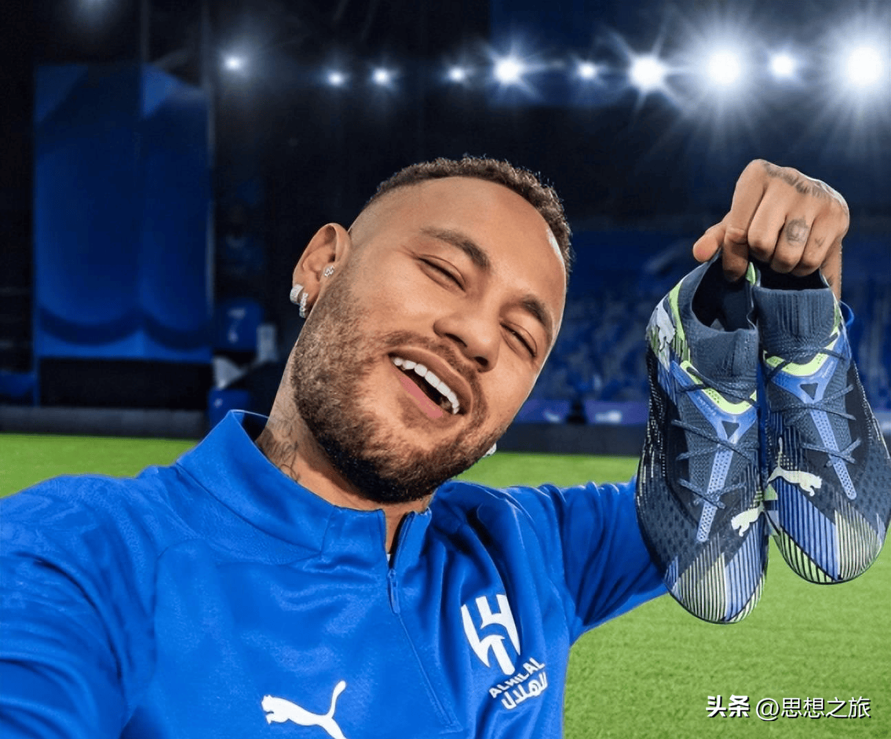 同样在攻守 同样在攻守