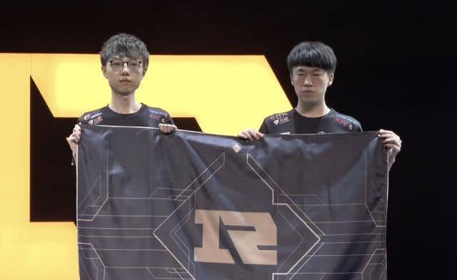 以最佳人球 以最佳人球